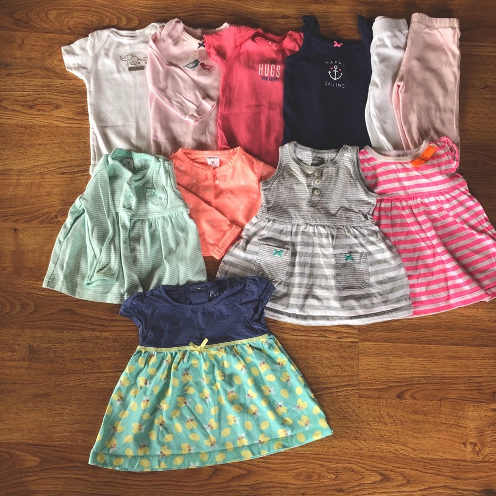 Girls Carter’s random pieces assortment